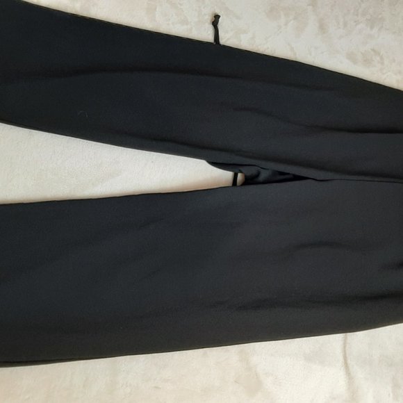 SOLEMIO dressy jumpsuit, with open tie back. - Picture 9 of 9